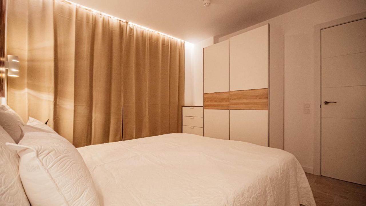 Don Quijote Apartment San Bartolomé Екстериор снимка